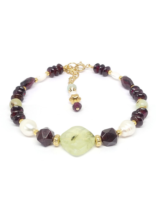 Grenat, prehnite et biwa Grenat, prehnite et biwa
