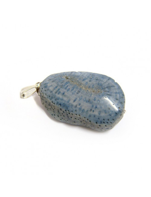 Pendentif corail bleu