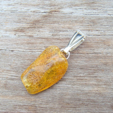 Pendentif ambre roule