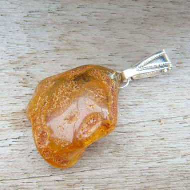 Pendentif ambre roule