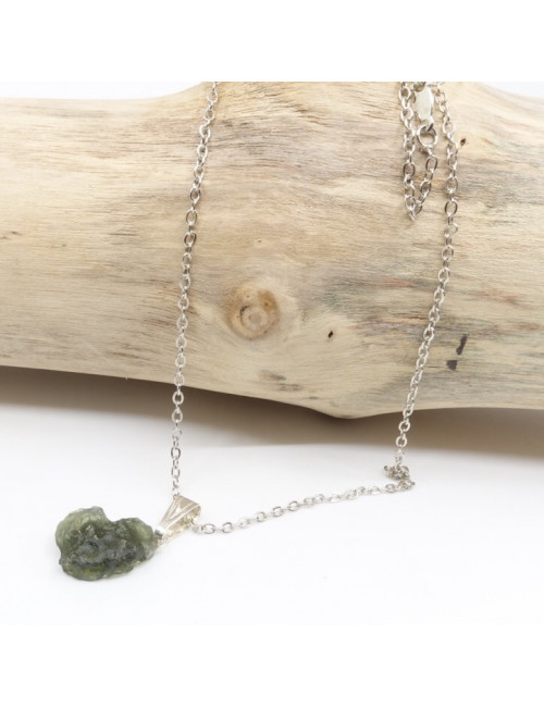 La pierre de Moldavite devient de plus en plus rare et de plus en plus recherchée.