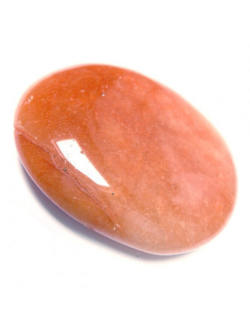 On dit aussi qu’elle porte chance, surtout dans les jeux de hasard. L’aventurine apporte également l’amitié.