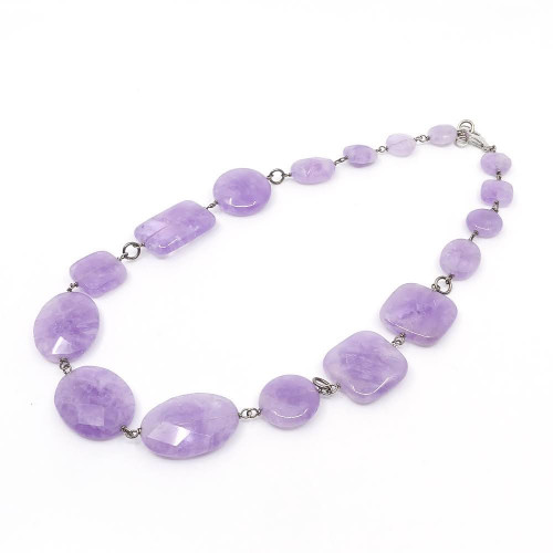 Luxueuse améthyste lavande montée en collier