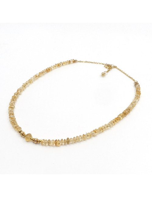 La citrine est une pierre du Chakra du Plexus Solaire. Probablement la pierre d'abondance la plus connue et la plus populaire.