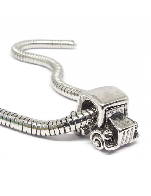 Perle large trou petite voiture