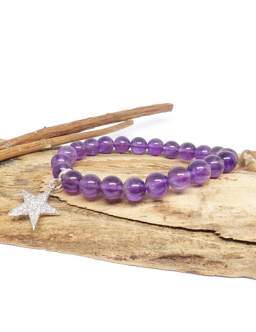 Bracelet extensible en PIERRE d'améthyste avec breloque étoile.