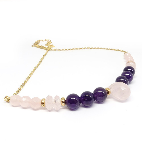 Matière noble, Améthyste et quartz rose. pierres naturelles et véritable dans le plus grand respect de l'environnement.