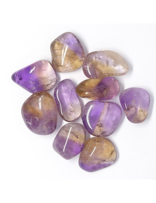 L’amétrine combat les états dépressifs.
Accroît l’acceptation des autres.