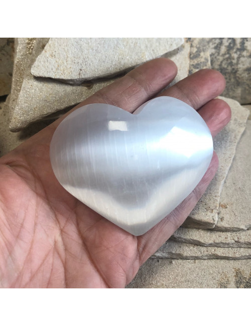 Gros coeur en sélénite