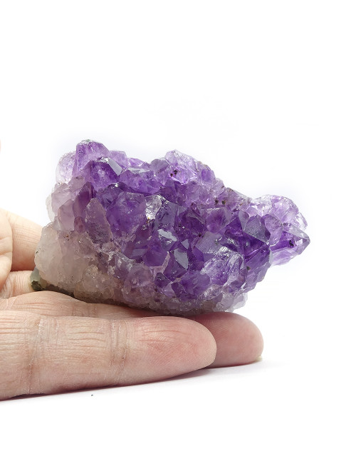 Cette jolie pierre soulage votre système nerveux du stress journalier.