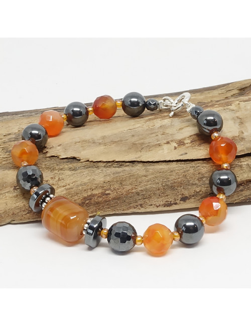 Hématite et Cornaline, un duo de choc qui pousse à dépasser les moments de découragement