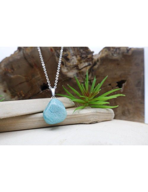 Pendentif en PIERRE amazonite sur chaîne