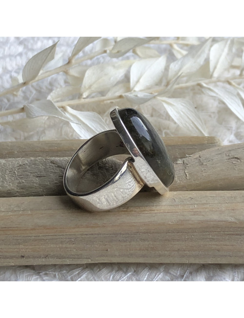 Bague en labradorite