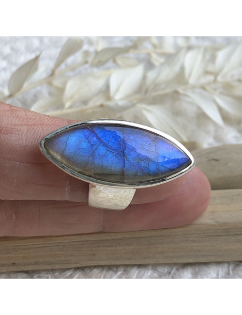 Bague en argent 925 avec cabochon labradorite