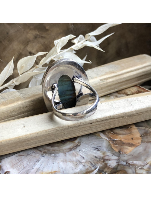 Bague en argent avec cabochon rond de PIERRE labradorite