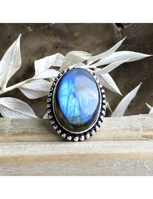 Bague en argent avec cabochon rond de PIERRE labradorite