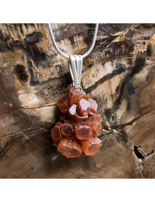 Pendentif cristal d’aragonite du Maroc