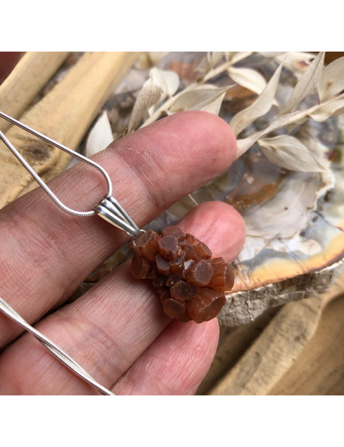 Pendentif cristal d’aragonite du Maroc