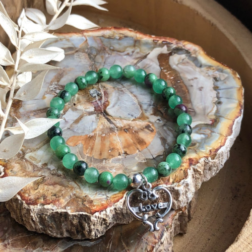 Pierres fines Aventurine et zoisite