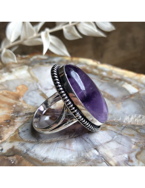 Bague en argent et en pierre fine