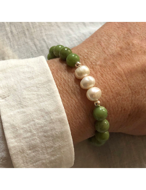 Bracelet création en pierre Jade et perle biwa