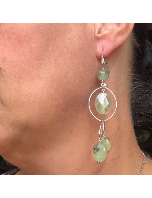 Stimule l'activité mentale, favorisant un esprit analytique. Stimule le métabolisme.