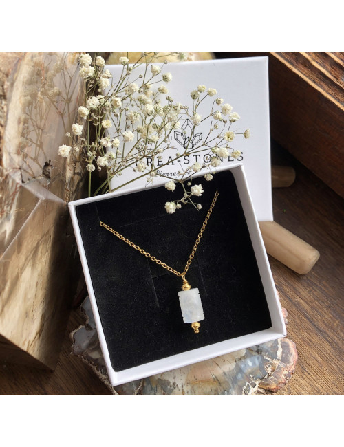 Pierre de qualité supérieure, très beau pendentif en pierre de lune