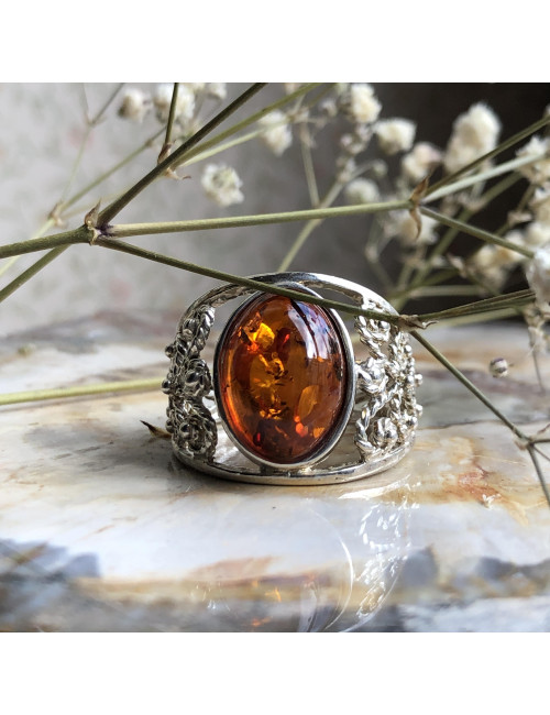 Véritable cabochon en Ambre de la Baltique