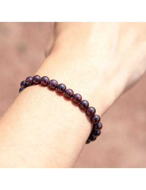 Le grenat est une pierre hautement régénérante