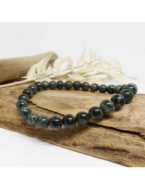 Le jaspe Kambala ou Kambaba est une pierre d’ancrage, qui reconnecte à la nature. Attire l'abondance.