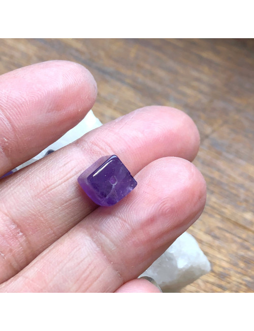 Création de bijoux en pierre naturelle d’améthyste