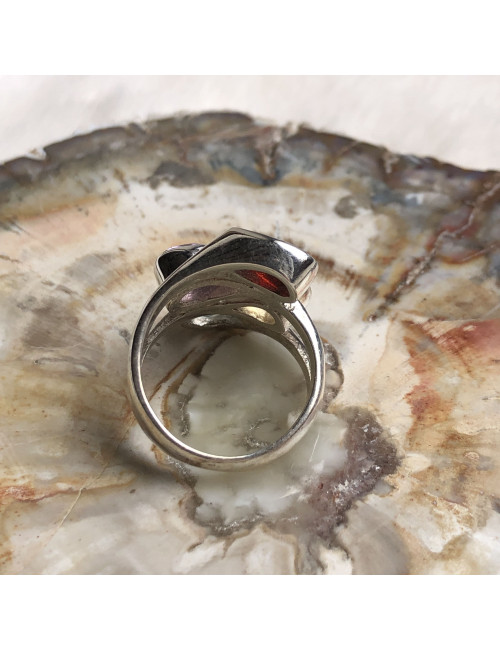 Splendide bague de luxe en argent 92,5% et en pierres taillées