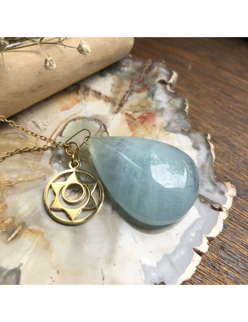 Pendentif sur chaîne en pierre Aigue-marine