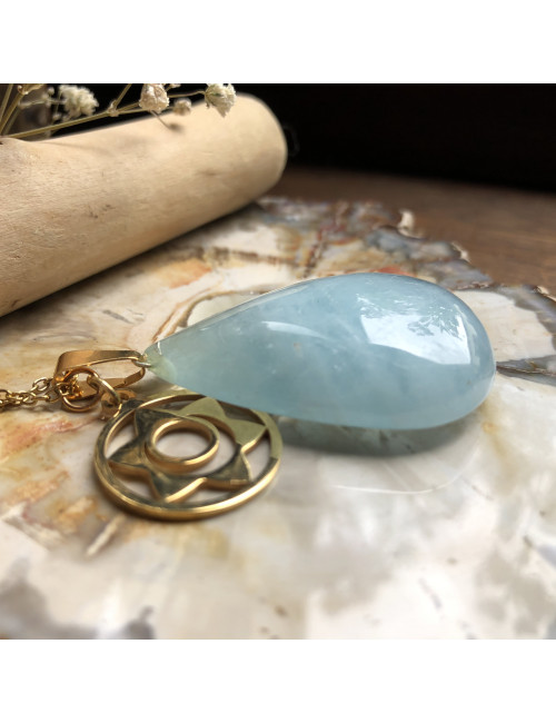 Pendentif sur chaîne en pierre Aigue-marine