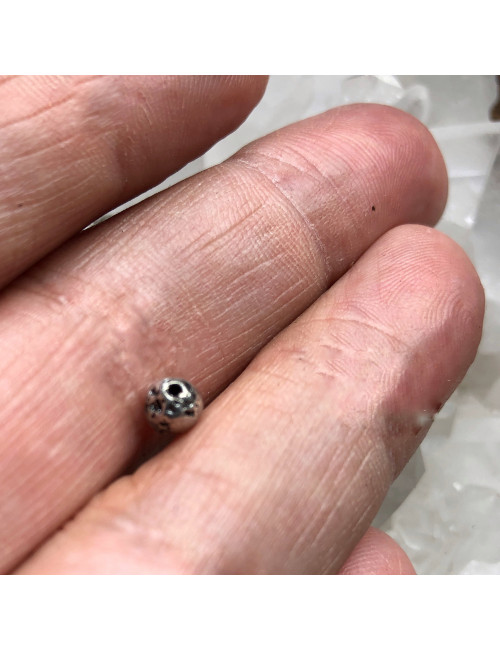 Perles de pierre de lave argenrées