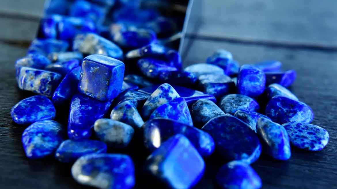 Lapis Lazuli : signification, vertus, danger et propriétés magiques